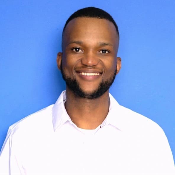 Denzel Selokela